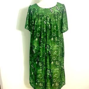 Vintage Paisley Housedress Mumu w/ Pockets